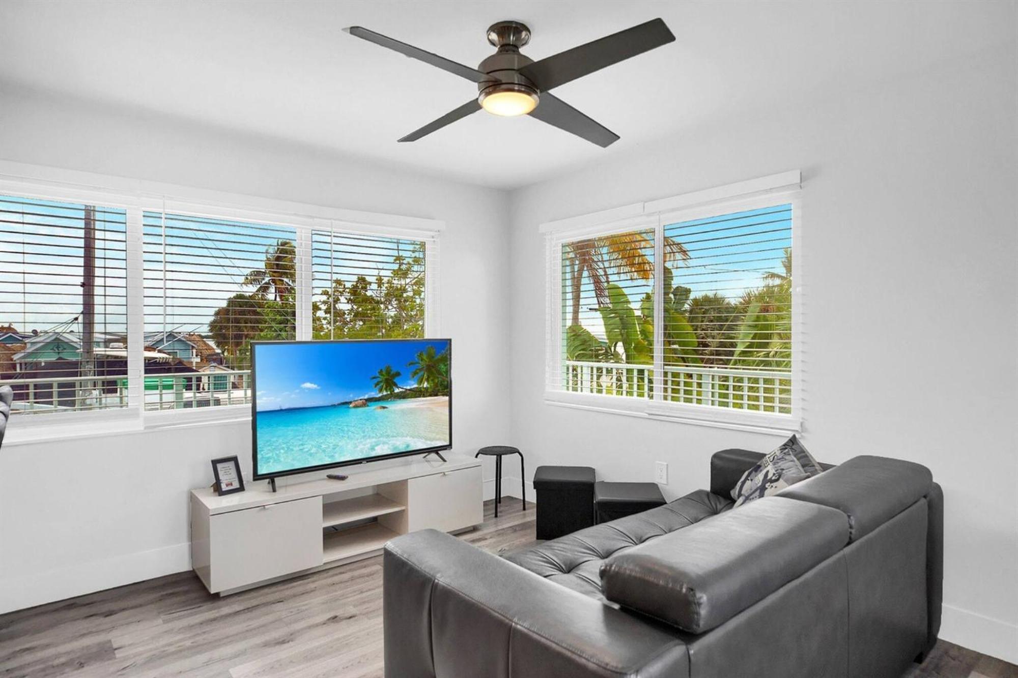 Waterfront Studio 1, Kayaks, Pool, Bay View, Wifi Jewfish 외부 사진