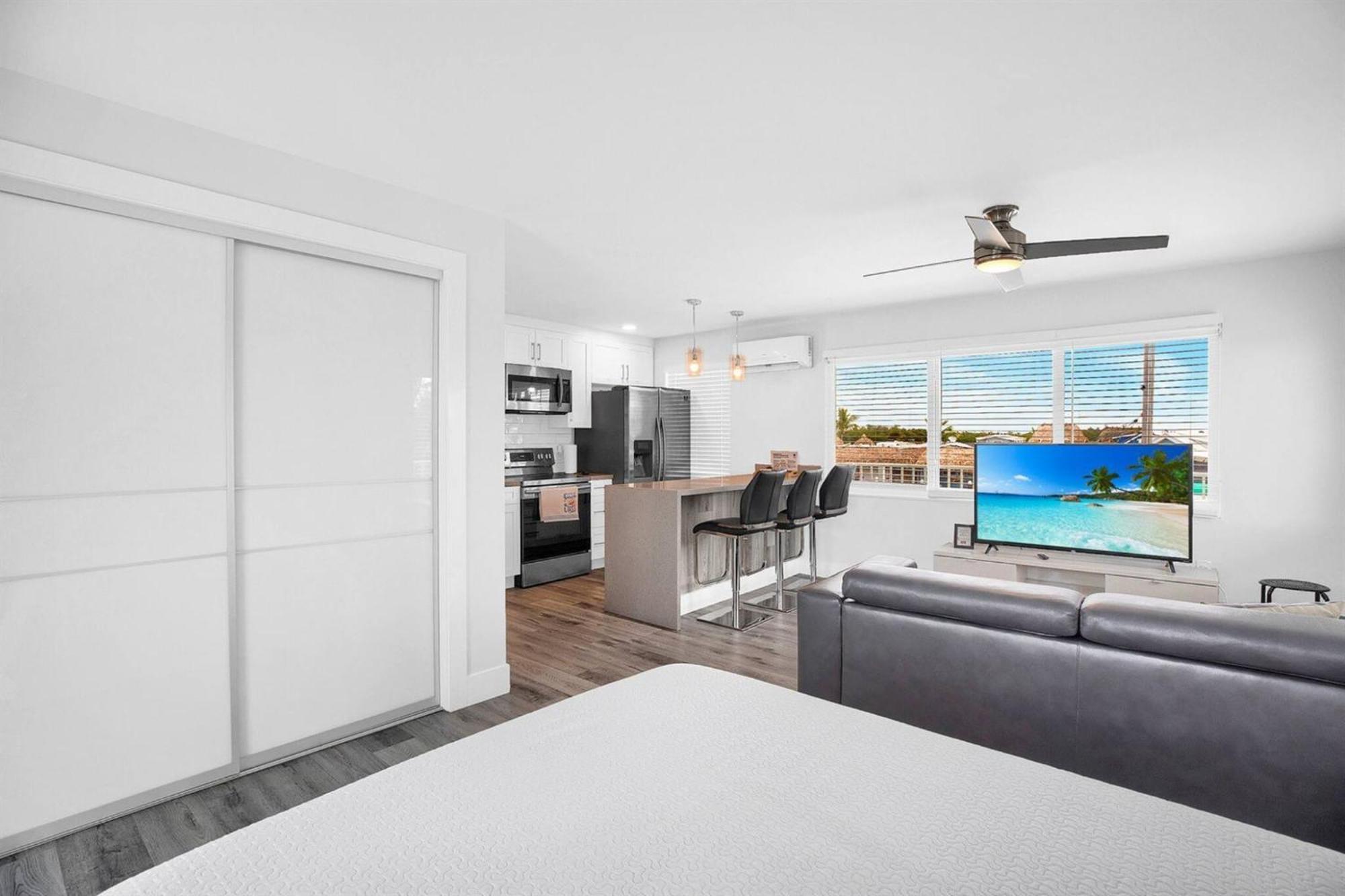 Waterfront Studio 1, Kayaks, Pool, Bay View, Wifi Jewfish 외부 사진